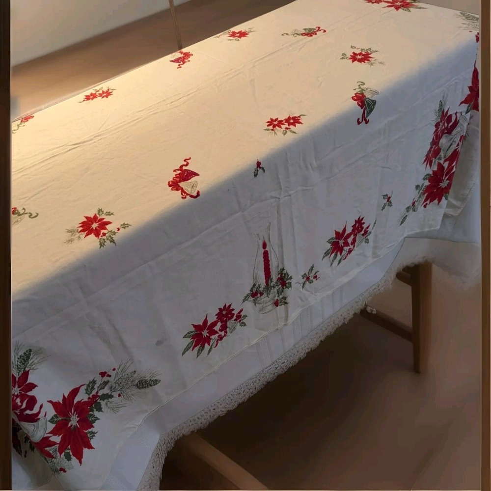 Vtg 1970s Holiday Tablecloth 60" Square. White with Red Poinsettia Accents.